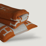HERMES AVALON PILLOW & BLANKET