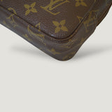 LOUIS VUITTON TROUSSE 23