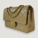 CHANEL CLASSIC MEDIUM BAG
