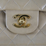 CHANEL CLASSIC MEDIUM BAG