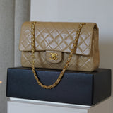 CHANEL CLASSIC MEDIUM BAG