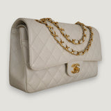 CHANEL CLASSIC MEDIUM BAG