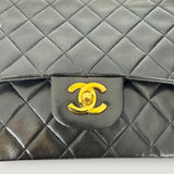 CHANEL CLASSIC MEDIUM BAG