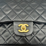 CHANEL CLASSIC MEDIUM BAG