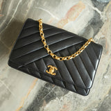 CHANEL SINGLE FLAP