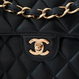 CHANEL CLASSIC JUMBO BAG