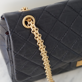 CHANEL REISSUE 2.55