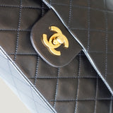 CHANEL CLASSIC MEDIUM BAG
