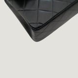 CHANEL CLASSIC MEDIUM BAG