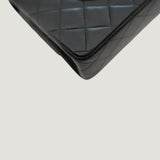 CHANEL CLASSIC MEDIUM BAG