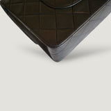 CHANEL CLASSIC MEDIUM BAG