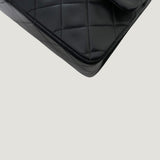 CHANEL CLASSIC MEDIUM BAG