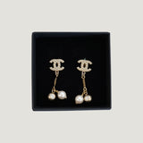 CHANEL EARRINGS | PEARLS