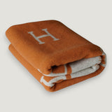 HERMES AVALON PILLOW & BLANKET