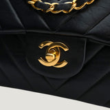 CHANEL CLASSIC MEDIUM BAG