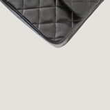 CHANEL CLASSIC MEDIUM BAG