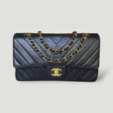 CHANEL CLASSIC MEDIUM BAG
