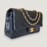 CHANEL CLASSIC MEDIUM BAG