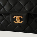CHANEL CLASSIC MEDIUM BAG