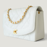 CHANEL DIANA MEDIUM BAG