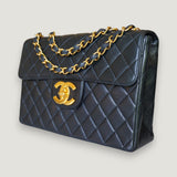 CHANEL CLASSIC JUMBO BAG