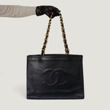 CHANEL SHOPPING TOTE
