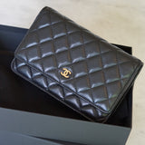 CHANEL WALLET ON CHAIN