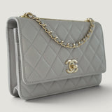 CHANEL WALLET ON CHAIN TRENDY
