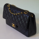 CHANEL CLASSIC MEDIUM BAG