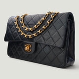 CHANEL CLASSIC MEDIUM BAG