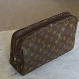 LOUIS VUITTON TROUSSE 28