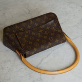 LOUIS VUITTON LOOPING PM