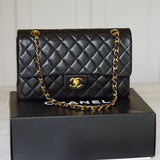 CHANEL CLASSIC MEDIUM BAG