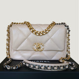 CHANEL 19 BAG