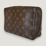 LOUIS VUITTON TROUSSE 23