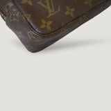 LOUIS VUITTON TROUSSE 23