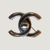 CHANEL BROOCH CC TURNLOCK