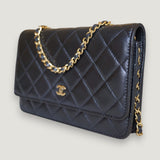 CHANEL WALLET ON CHAIN