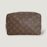 LOUIS VUITTON TROUSSE 23