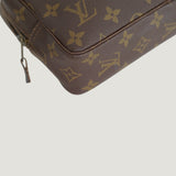 LOUIS VUITTON TROUSSE 23