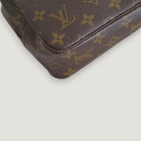 LOUIS VUITTON TROUSSE 23