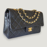 CHANEL CLASSIC MEDIUM BAG