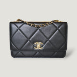 CHANEL WALLET ON CHAIN TRENDY