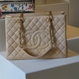 CHANEL GST CAVIAR