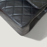 CHANEL CLASSIC MEDIUM BAG