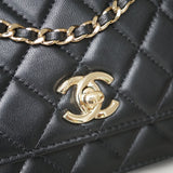 CHANEL WALLET ON CHAIN TRENDY