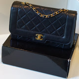 CHANEL DIANA MEDIUM BAG