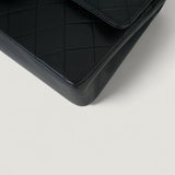 CHANEL CLASSIC MEDIUM BAG