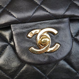 CHANEL CLASSIC SMALL BAG
