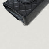 CHANEL CLASSIC MEDIUM BAG